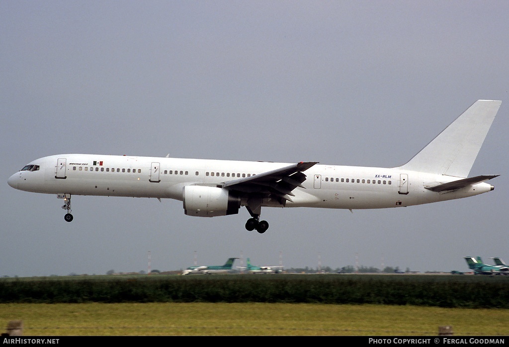 Aircraft Photo of XA-RLM | Boeing 757-23A | AirHistory.net #76686