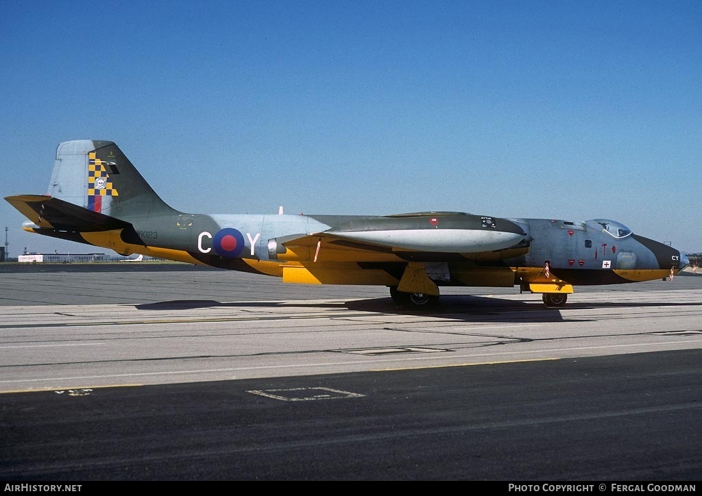 Aircraft Photo of WK123 | English Electric Canberra TT18 | UK - Air Force | AirHistory.net #76716