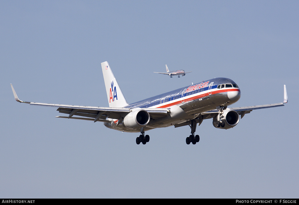 Aircraft Photo of N605AA | Boeing 757-223 | American Airlines | AirHistory.net #76780