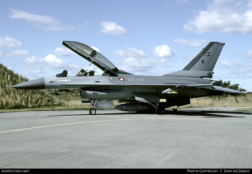 Aircraft Photo of ET-198 | General Dynamics F-16B Fighting Falcon | Denmark - Air Force | AirHistory.net #76789