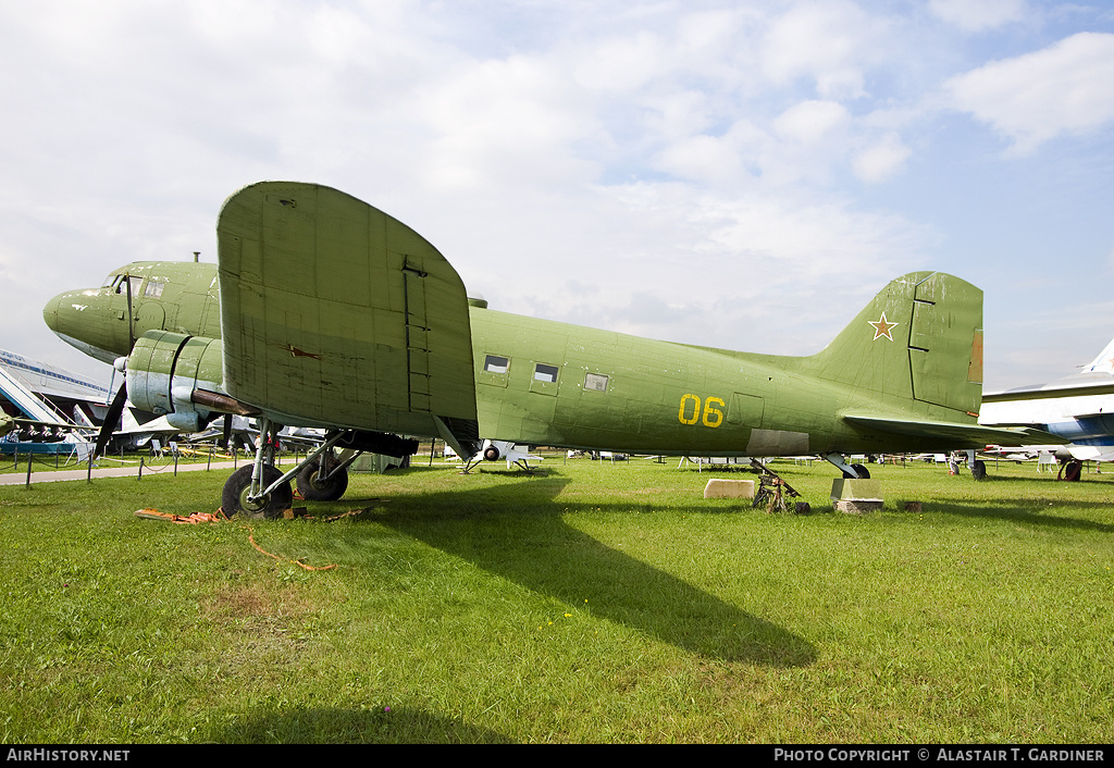 Aircraft Photo of 06 yellow | Lisunov Li-2P | Russia - Air Force | AirHistory.net #76832