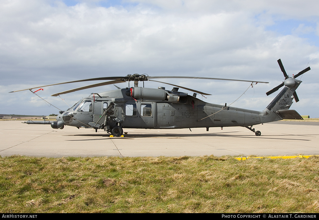 Aircraft Photo of 89-26206 / 26206 | Sikorsky HH-60G Pave Hawk (S-70A) | USA - Air Force | AirHistory.net #76836