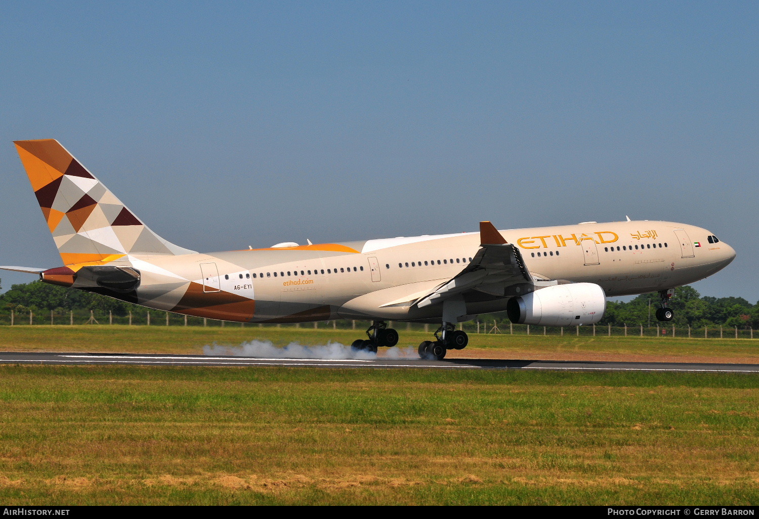 Aircraft Photo of A6-EYI | Airbus A330-243 | Etihad Airways | AirHistory.net #76929