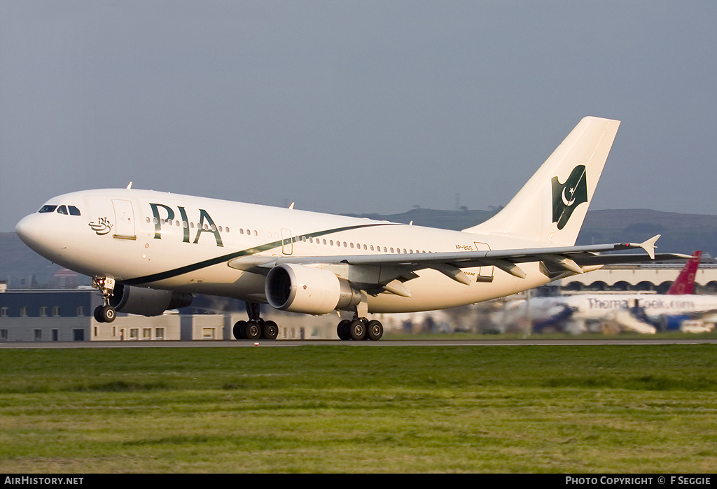 Aircraft Photo of AP-BGS | Airbus A310-325/ET | Pakistan International Airlines - PIA | AirHistory.net #76932