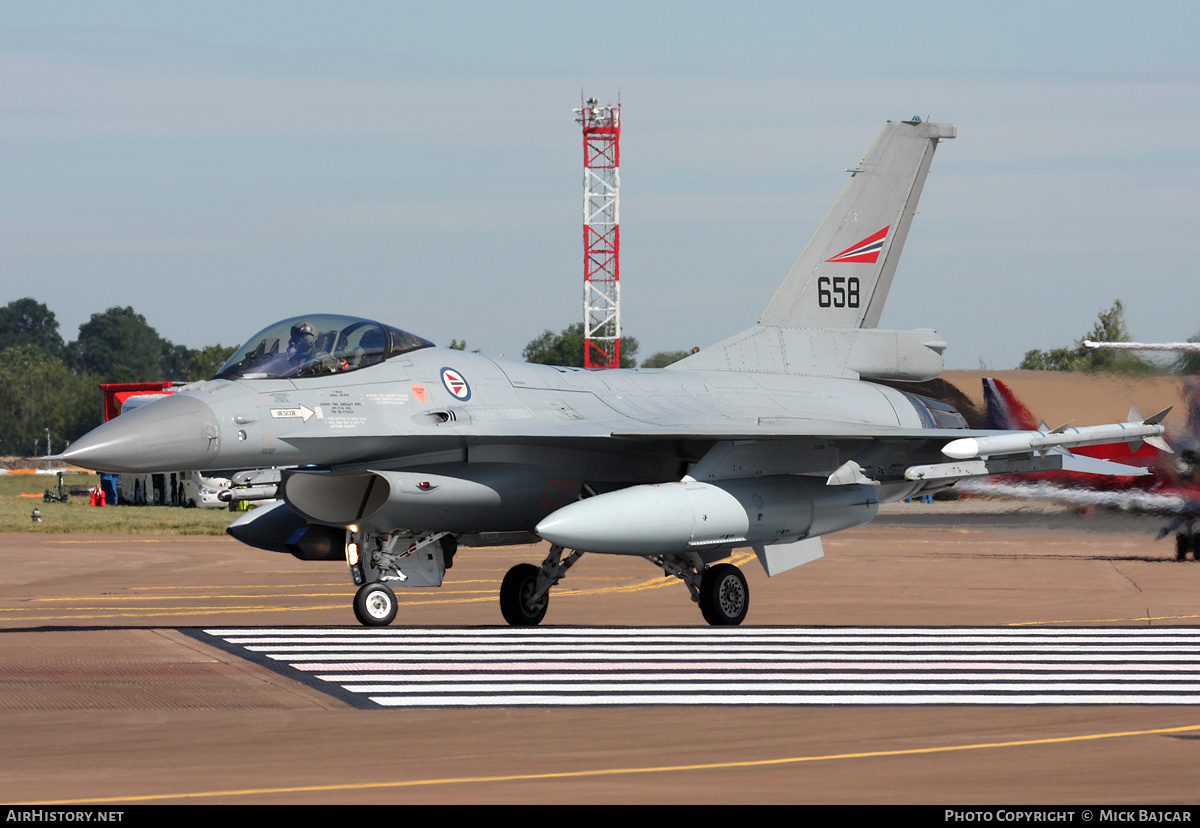 Aircraft Photo of 658 | General Dynamics F-16AM Fighting Falcon | Norway - Air Force | AirHistory.net #77016