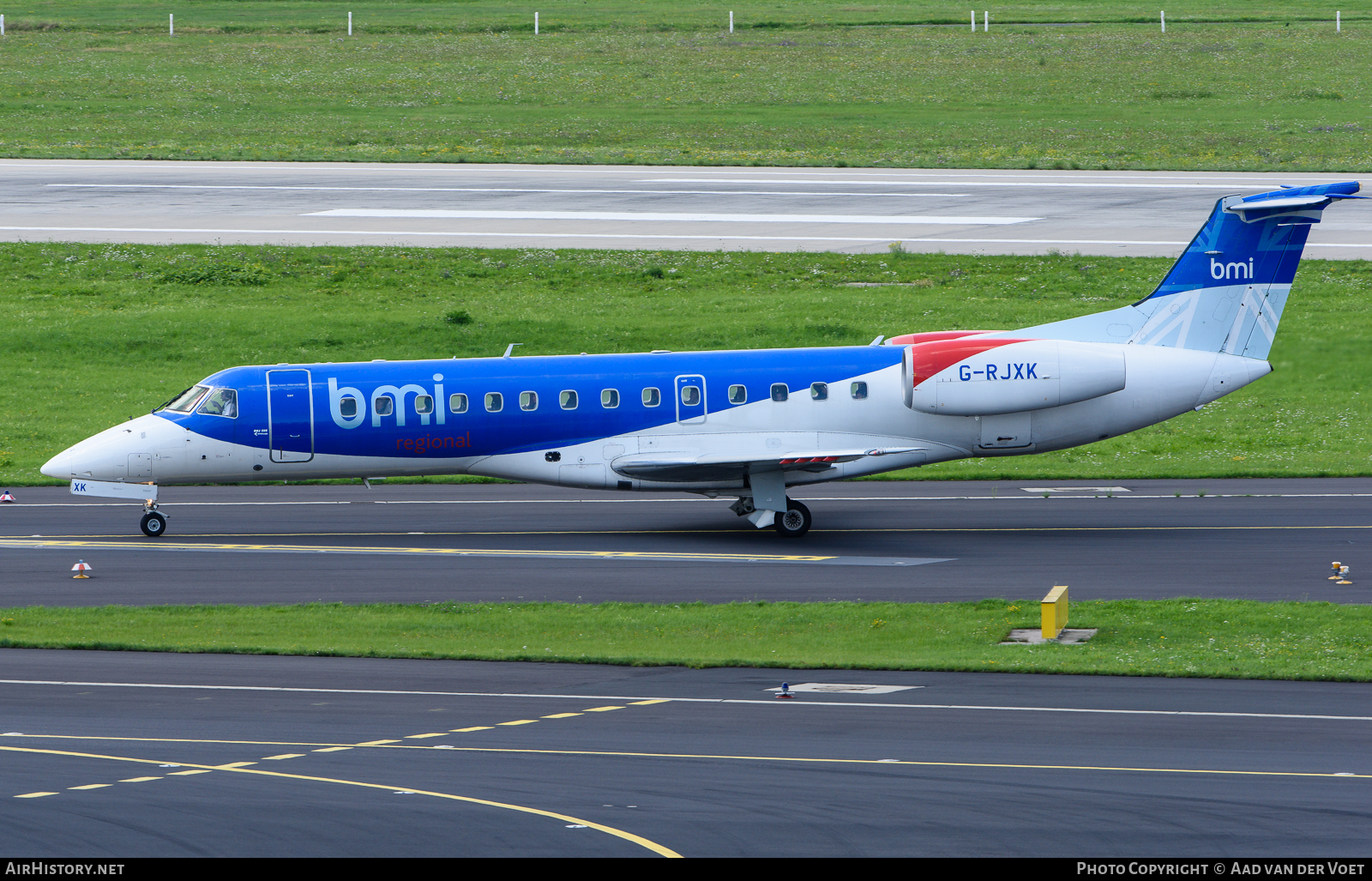 Aircraft Photo of G-RJXK | Embraer ERJ-135LR (EMB-135LR) | BMI Regional | AirHistory.net #77035