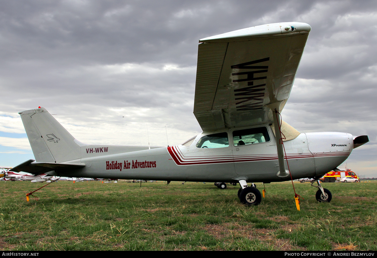 Aircraft Photo of VH-WKW | Cessna R172K Hawk XP | Holiday Air Adventures | AirHistory.net #77040
