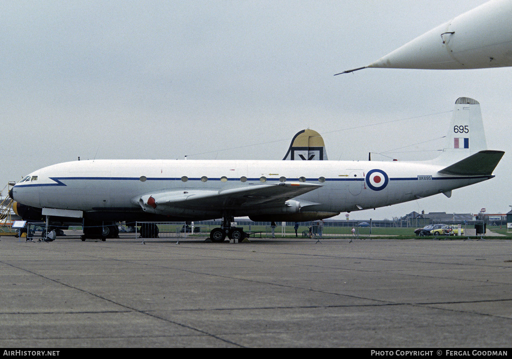 Aircraft Photo of XK695 | De Havilland D.H. 106 Comet R.2 | UK - Air Force | AirHistory.net #77068