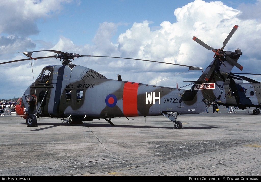Aircraft Photo of XV722 | Westland WS-58 Wessex HC.2 | UK - Air Force | AirHistory.net #77092