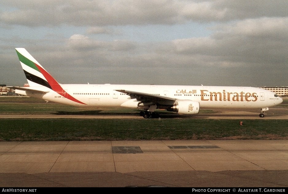 Aircraft Photo of A6-EMM | Boeing 777-31H | Emirates | AirHistory.net #77294