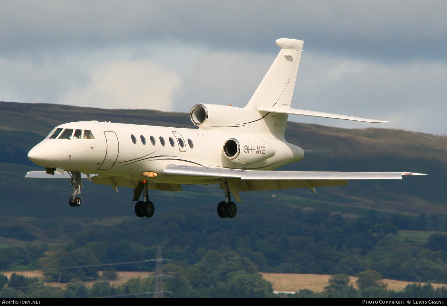 Aircraft Photo of 9H-AVE | Dassault Falcon 50EX | AirHistory.net #77302