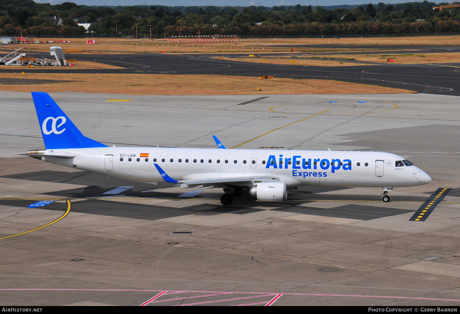 Aircraft Photo of EC-LKM | Embraer 195LR (ERJ-190-200LR) | Air Europa Express | AirHistory.net #77310