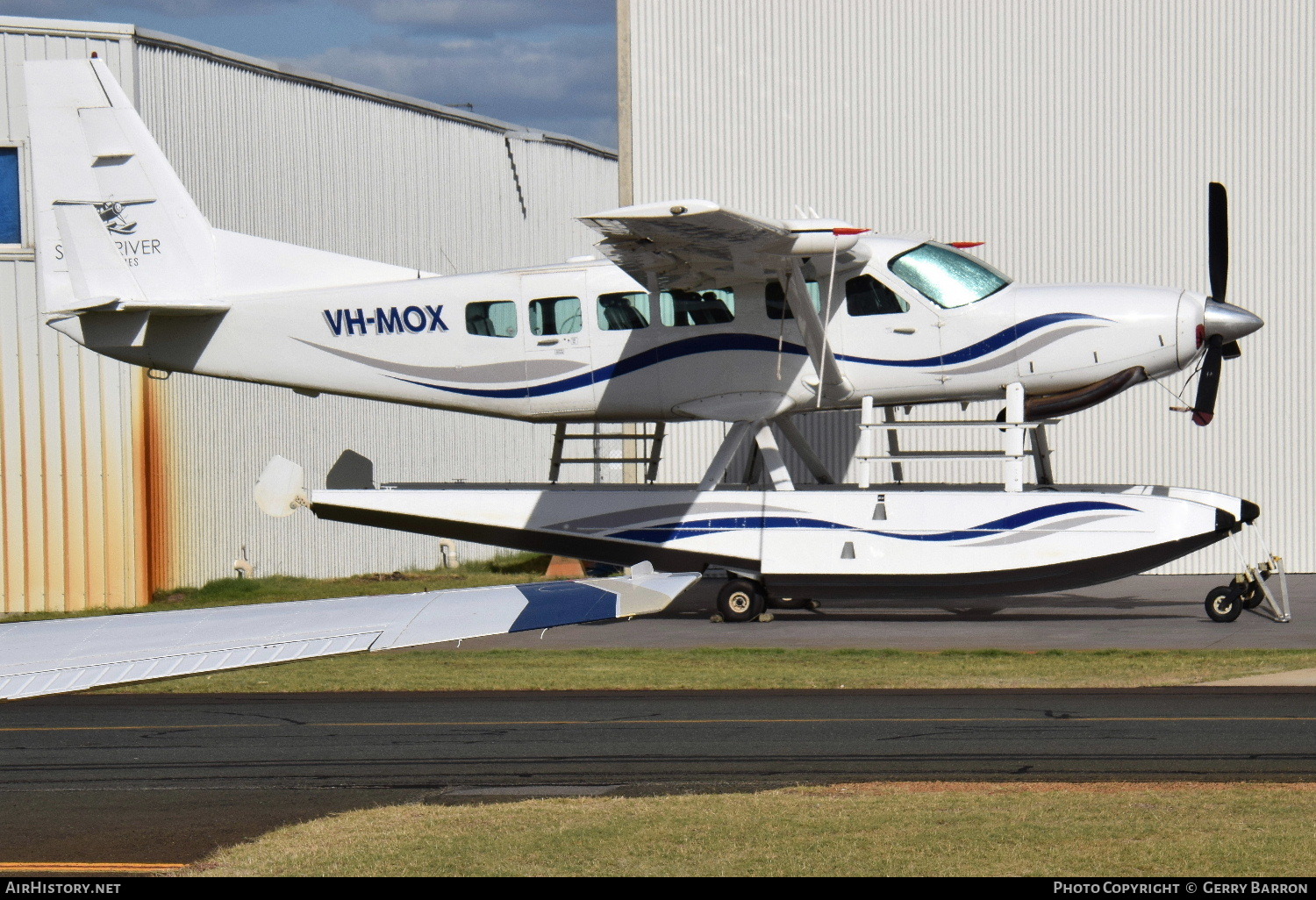 Aircraft Photo of VH-MOX | Cessna 208 Caravan I | Swan River Cruises | AirHistory.net #77337