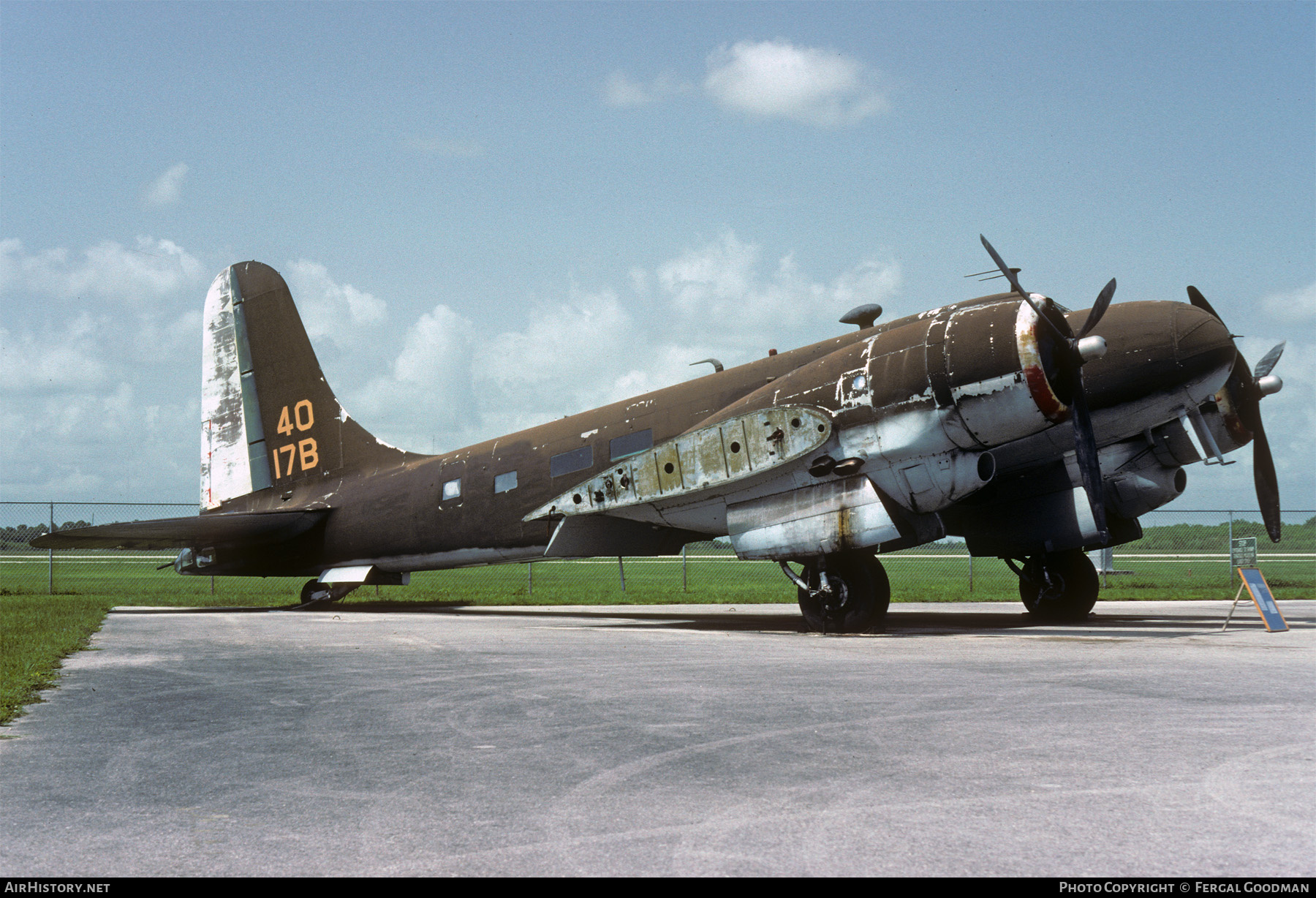 Aircraft Photo of N4000B / 40-17B | Douglas B-23 Dragon | AirHistory.net #77432