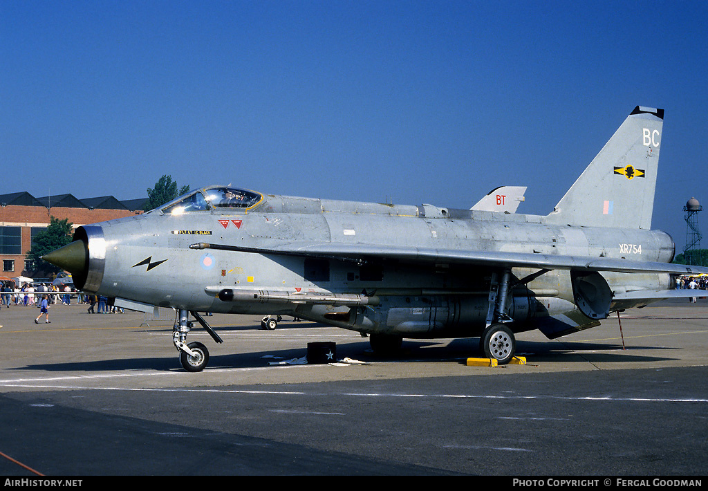 Aircraft Photo of XR754 | English Electric Lightning F6 | UK - Air Force | AirHistory.net #77505