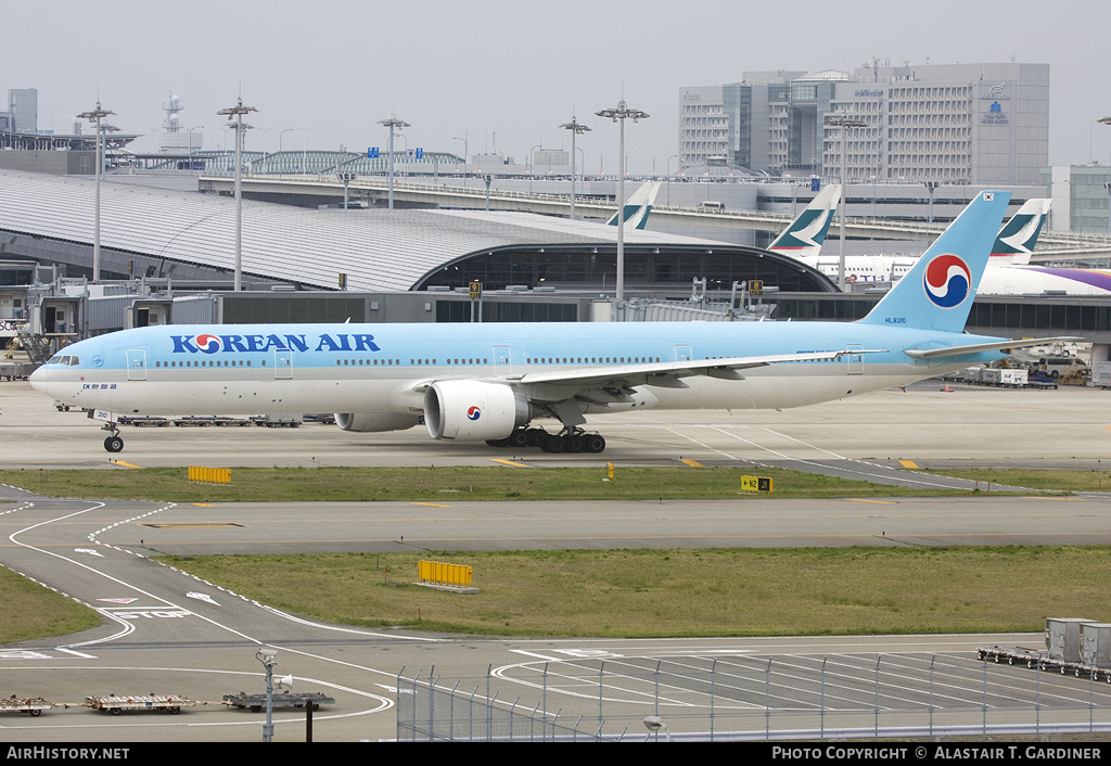 Aircraft Photo of HL8210 | Boeing 777-3B5/ER | Korean Air | AirHistory.net #77692