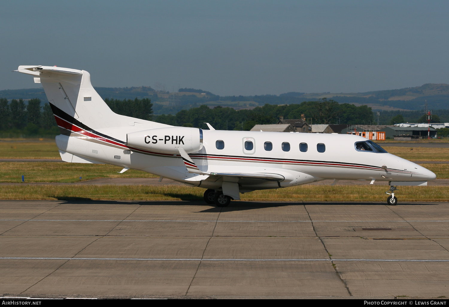 Aircraft Photo of CS-PHK | Embraer EMB-505 Phenom 300 | AirHistory.net #77718