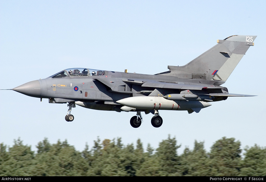 Aircraft Photo of ZG726 | Panavia Tornado GR4A | UK - Air Force | AirHistory.net #77740