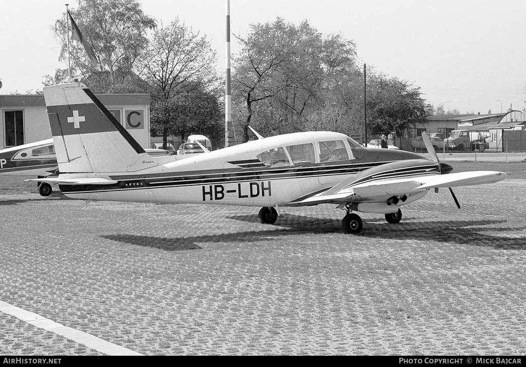 Aircraft Photo of HB-LDH | Piper PA-23-250 Aztec | AirHistory.net #77748