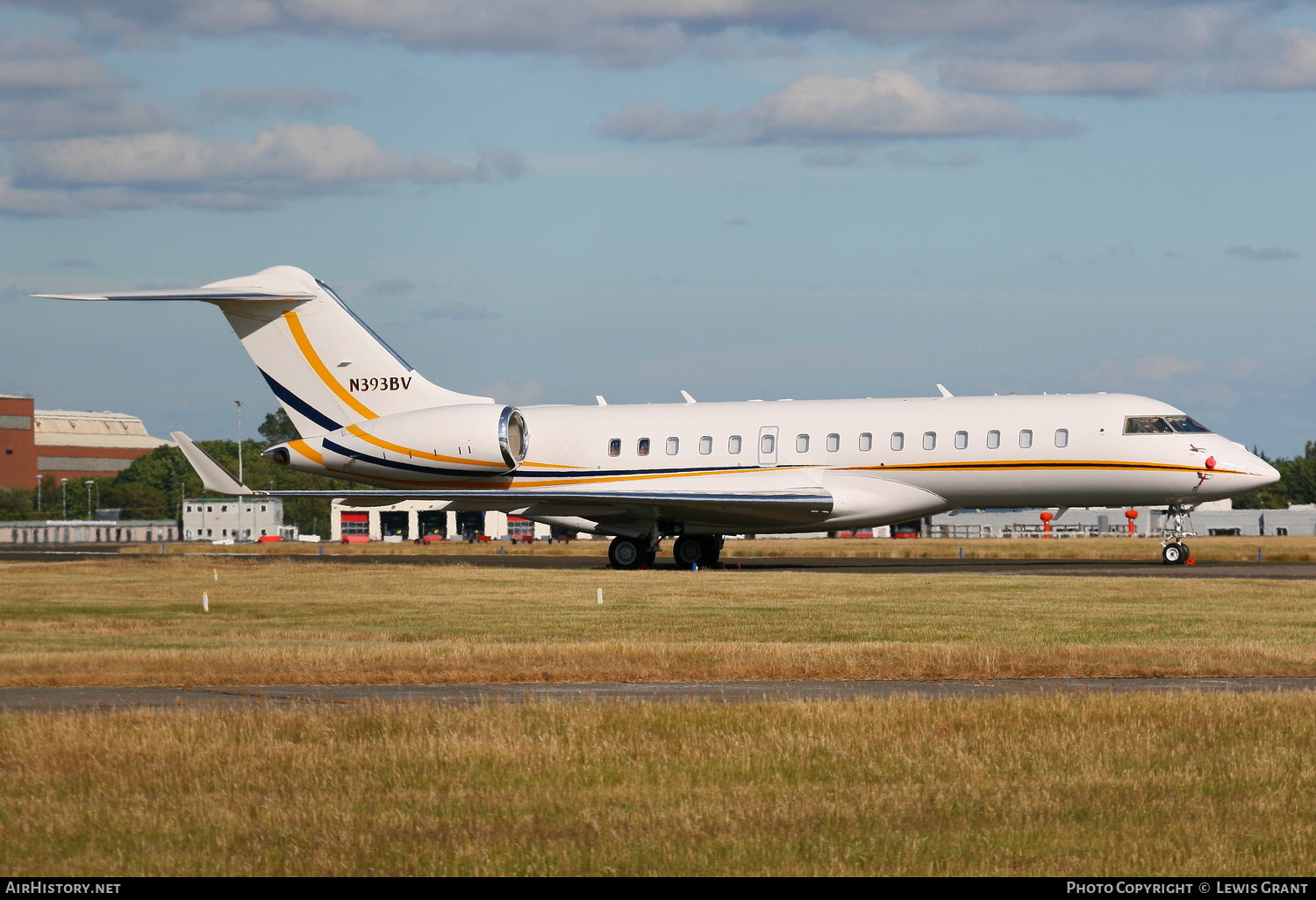 Aircraft Photo of N393BV | Bombardier Global Express XRS (BD-700-1A10) | AirHistory.net #77836