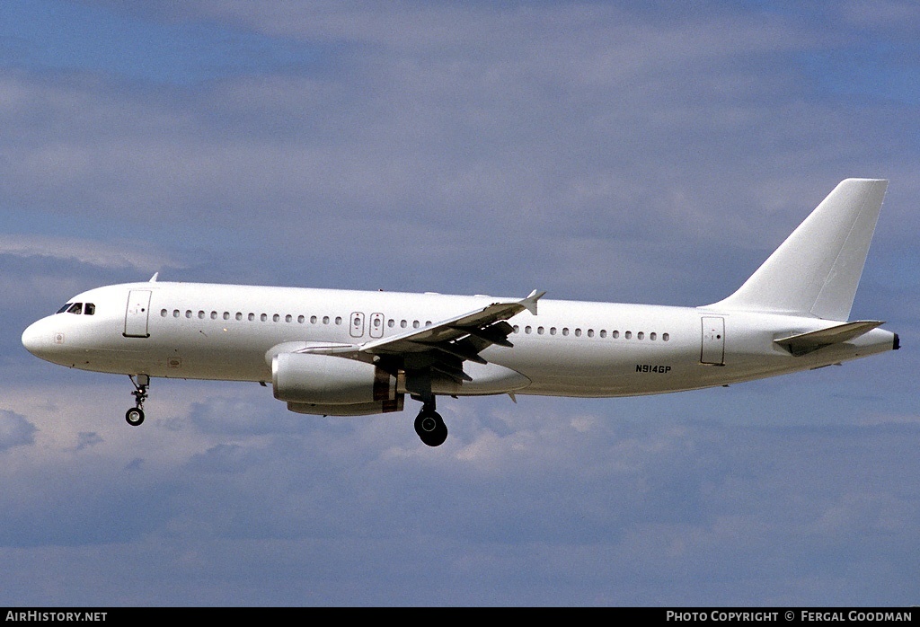 Aircraft Photo of N914GP | Airbus A320-231 | AirHistory.net #77967