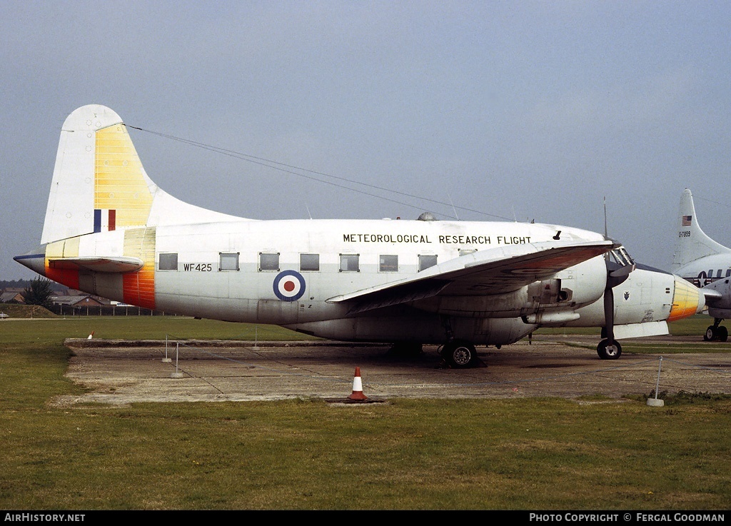 Aircraft Photo of WF425 | Vickers 668 Varsity T.1 | UK - Air Force | AirHistory.net #78143