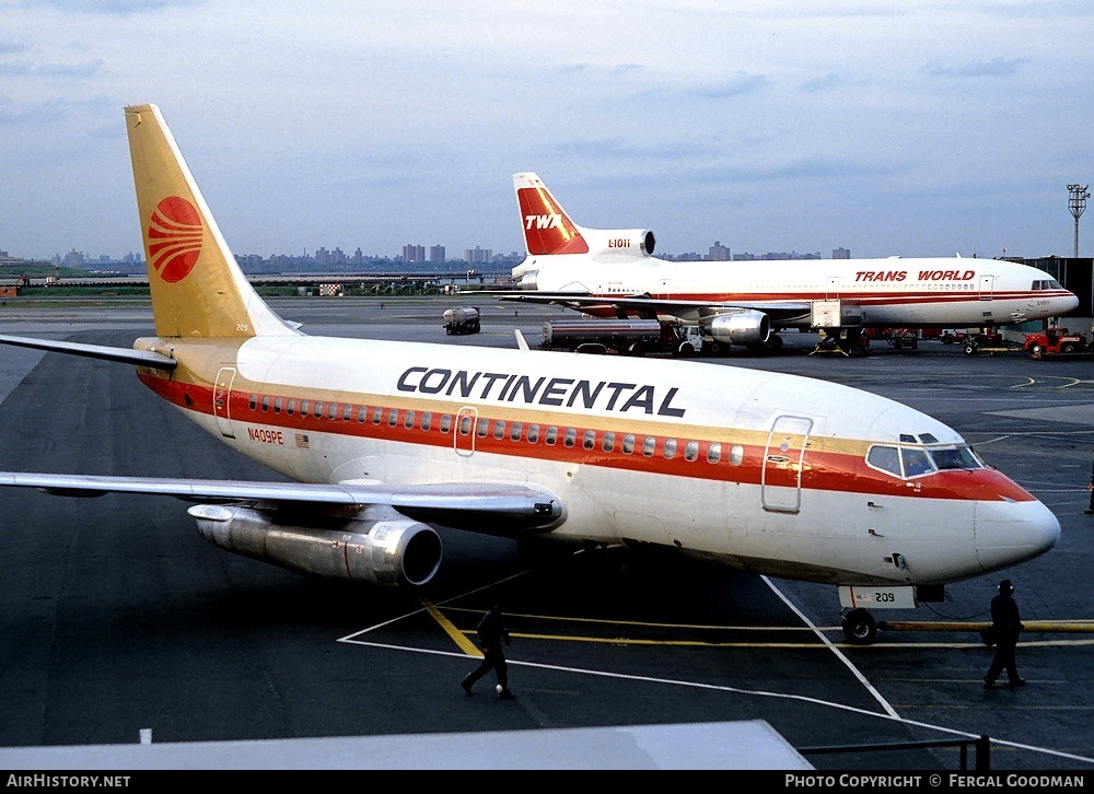 Aircraft Photo of N409PE | Boeing 737-130 | Continental Airlines | AirHistory.net #78158