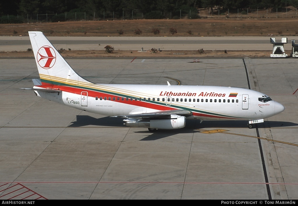 Aircraft Photo of LY-BSD | Boeing 737-2T4/Adv | Lithuanian Airlines | AirHistory.net #78210
