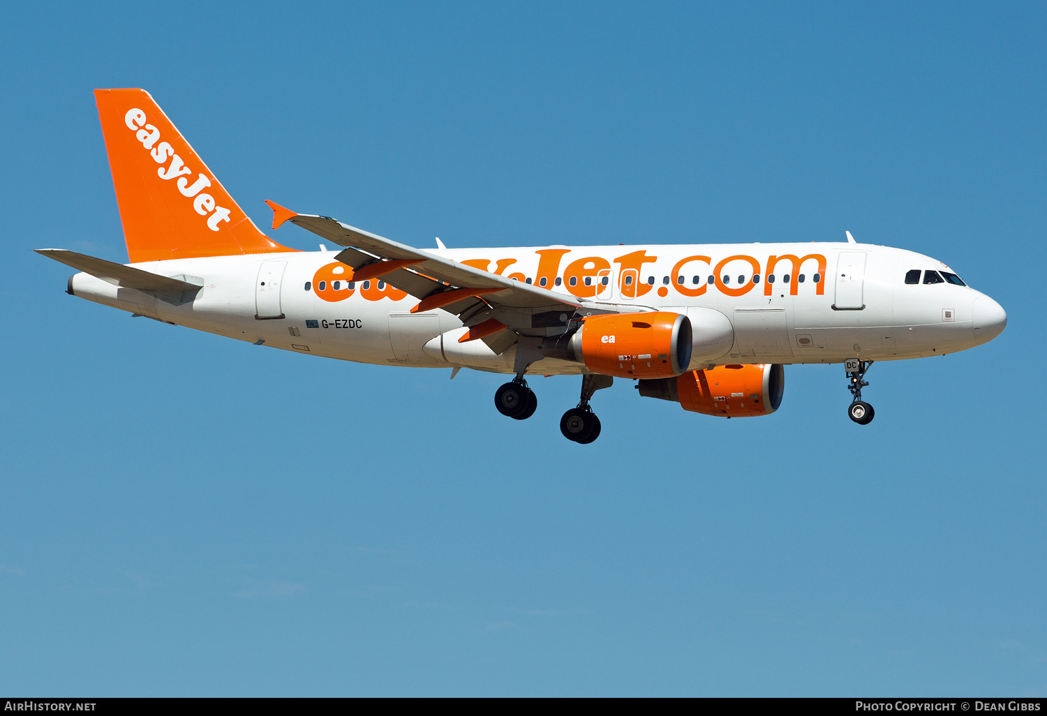 Aircraft Photo of G-EZDC | Airbus A319-111 | EasyJet | AirHistory.net #78379