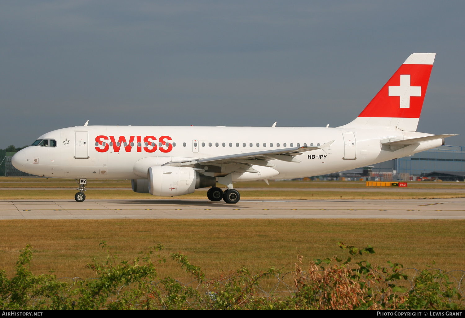Aircraft Photo of HB-IPY | Airbus A319-112 | Swiss International Air Lines | AirHistory.net #78529
