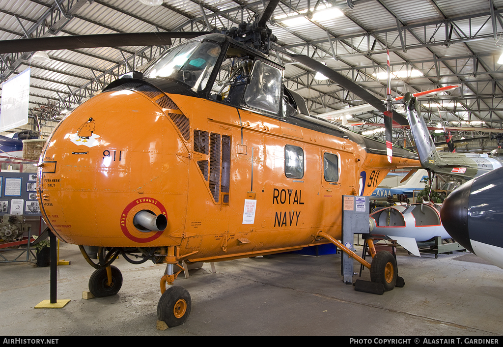 Aircraft Photo of XA870 | Westland WS-55-1 Whirlwind HAR1 | UK - Navy | AirHistory.net #78590