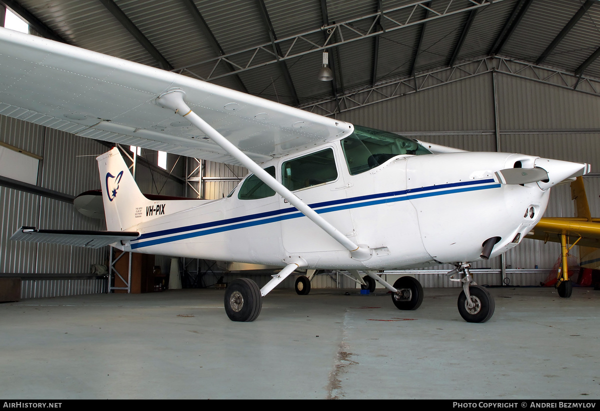 Aircraft Photo of VH-PIX | Cessna 172P | Aero Club of Southern Tasmania | AirHistory.net #78634
