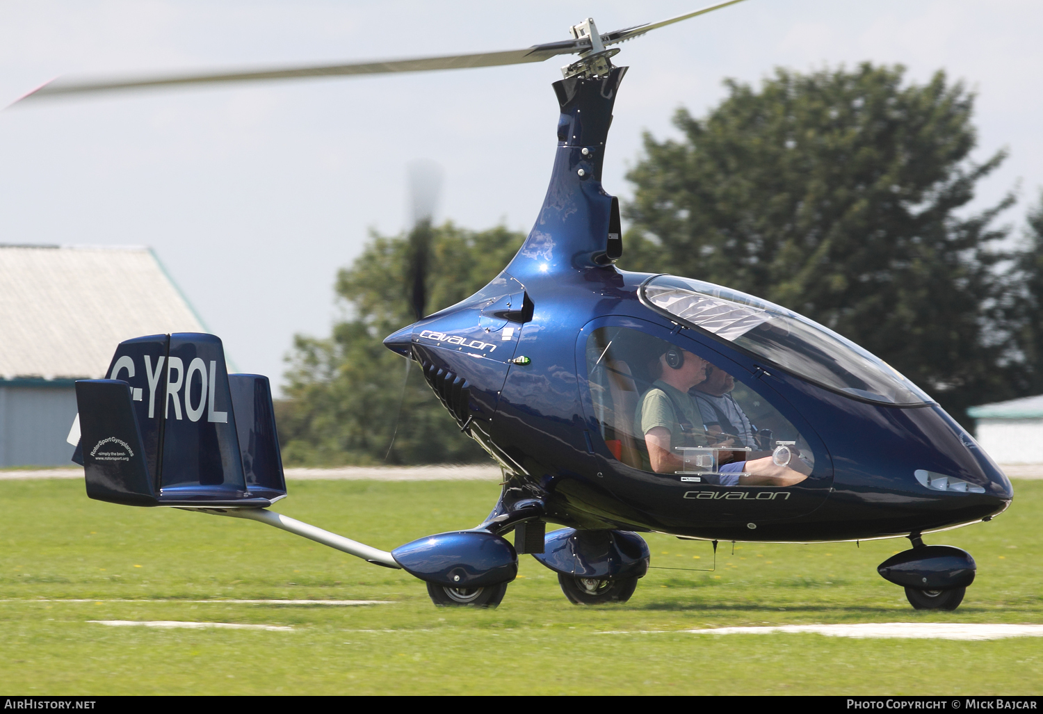 Aircraft Photo of G-YROL | RotorSport UK Cavalon | AirHistory.net #78638