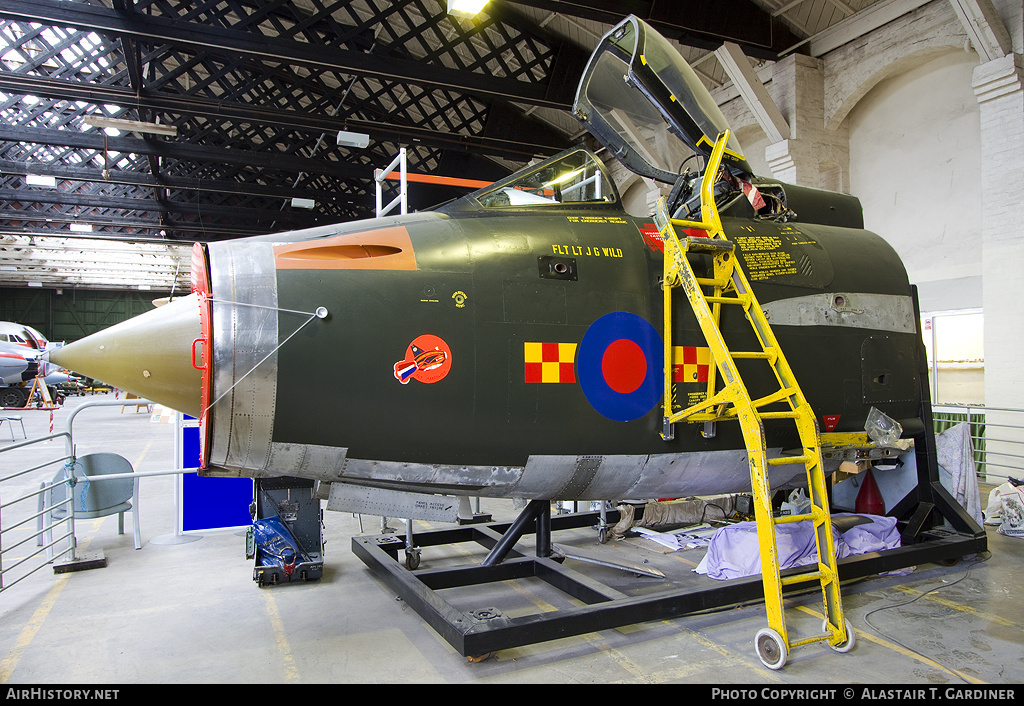 Aircraft Photo of XN726 | English Electric Lightning F2A | UK - Air Force | AirHistory.net #78696