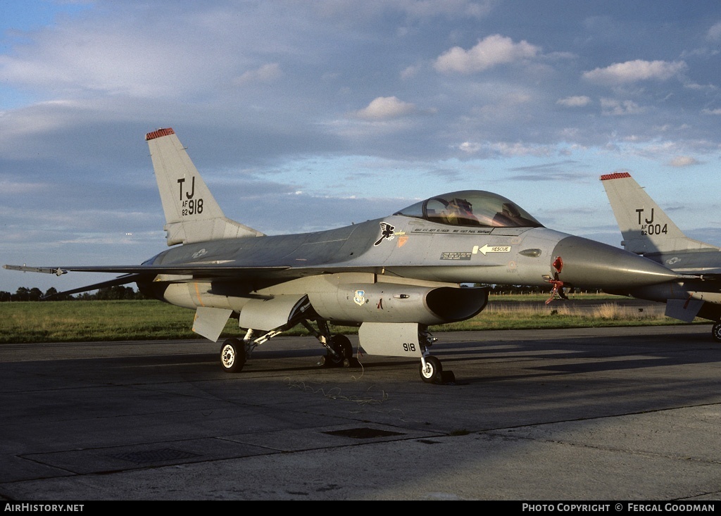 Aircraft Photo of 82-0918 / AF82-918 | General Dynamics F-16A Fighting Falcon | USA - Air Force | AirHistory.net #78766