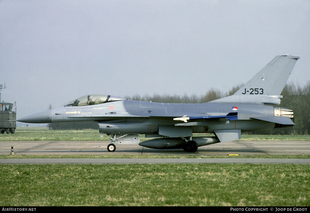 Aircraft Photo of J-253 | General Dynamics F-16A Fighting Falcon | Netherlands - Air Force | AirHistory.net #78851