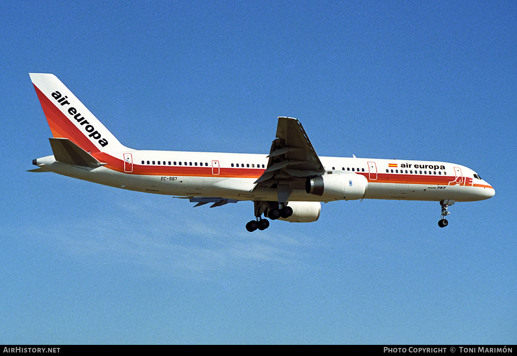 Aircraft Photo of EC-667 | Boeing 757-236 | Air Europa | AirHistory.net #78921