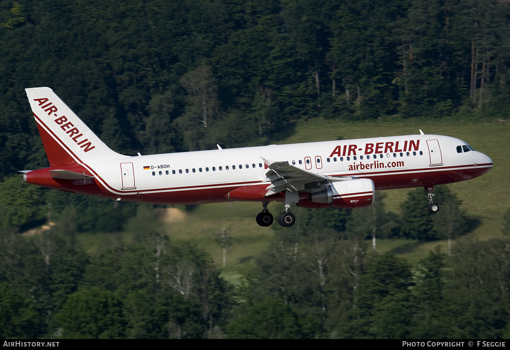 Aircraft Photo of D-ABDH | Airbus A320-214 | Air Berlin | AirHistory.net #78975