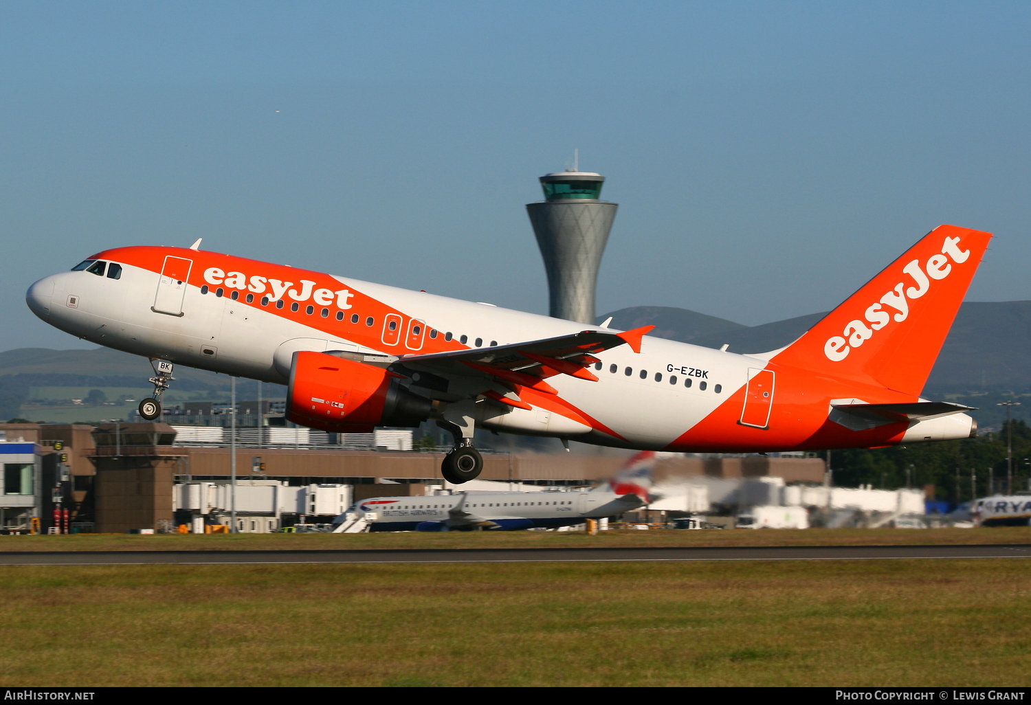 Aircraft Photo of G-EZBK | Airbus A319-111 | EasyJet | AirHistory.net #79022