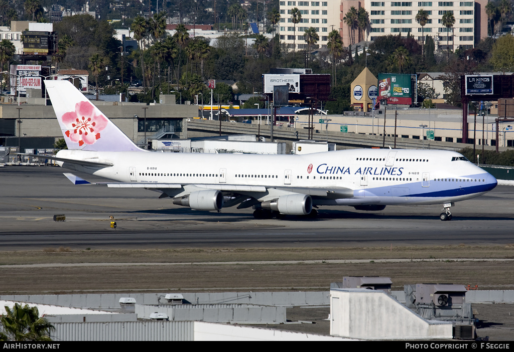 Aircraft Photo of B-18212 | Boeing 747-409 | China Airlines | AirHistory.net #79040