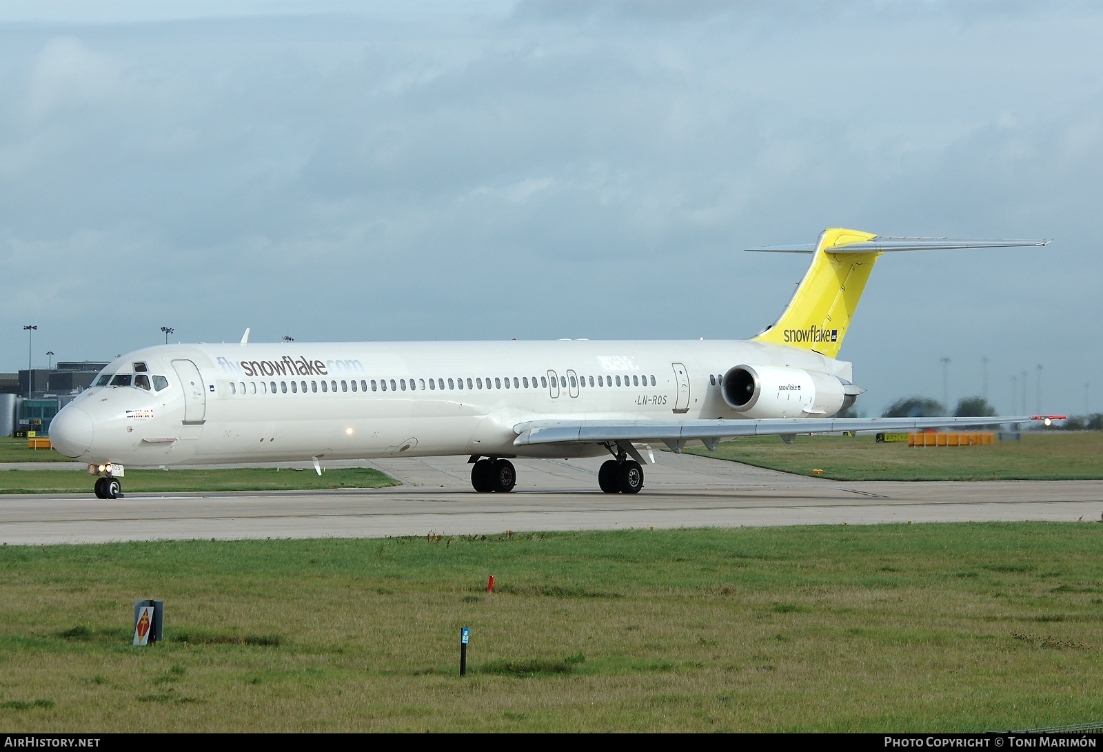 Aircraft Photo of LN-ROS | McDonnell Douglas MD-82 (DC-9-82) | Snowflake | AirHistory.net #79088