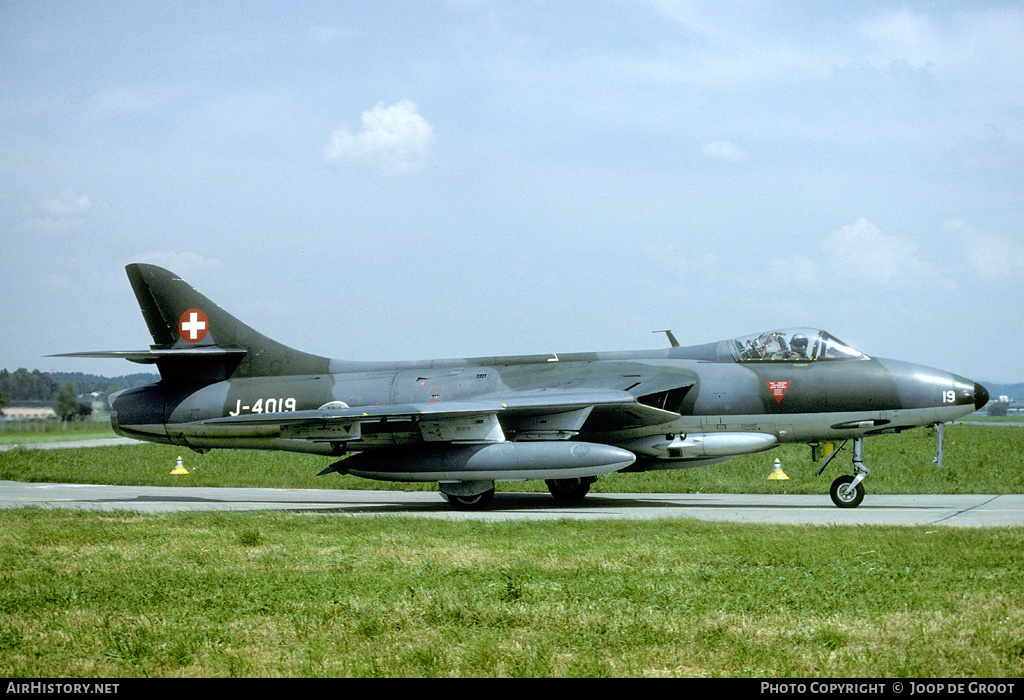 Aircraft Photo of J-4019 | Hawker Hunter F58 | Switzerland - Air Force | AirHistory.net #79244