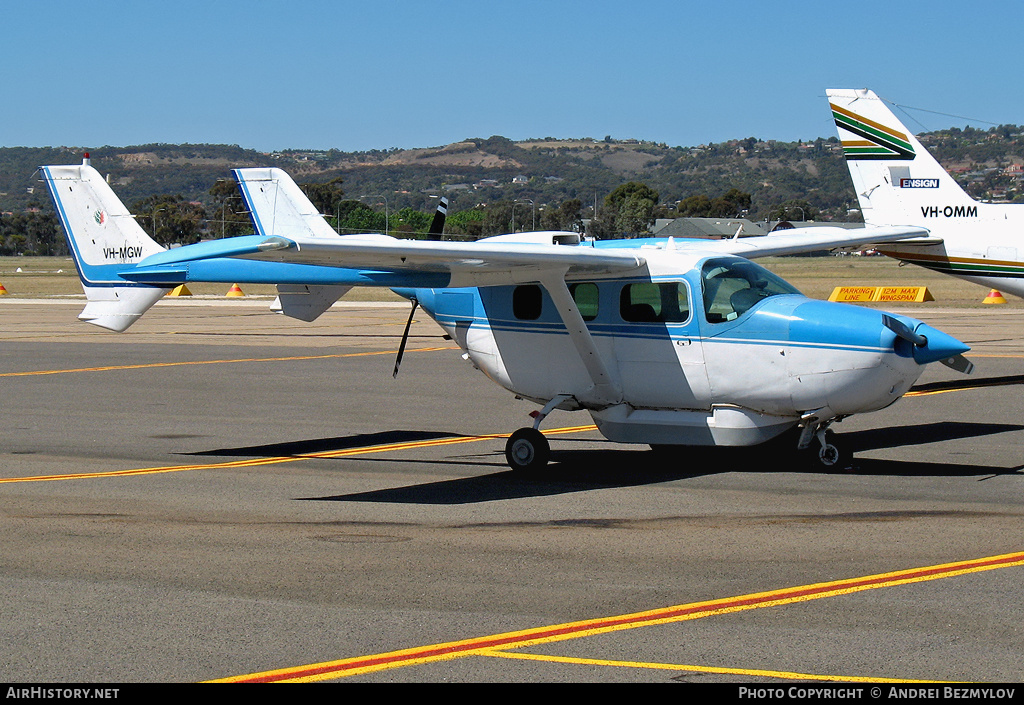 Aircraft Photo of VH-MGW | Cessna 337G Skymaster | AirHistory.net #79307