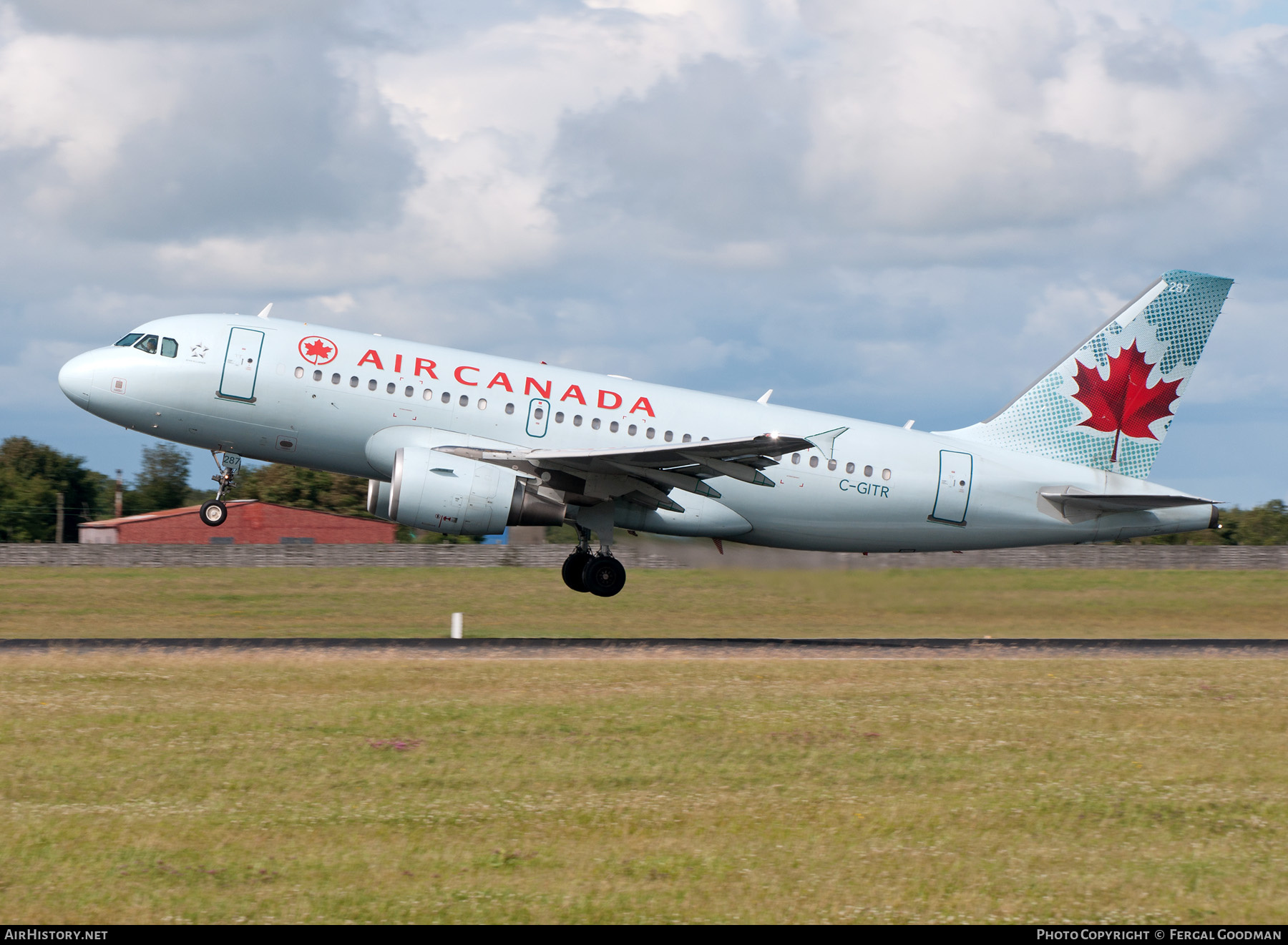 Aircraft Photo of C-GITR | Airbus A319-112 | Air Canada | AirHistory.net #79312