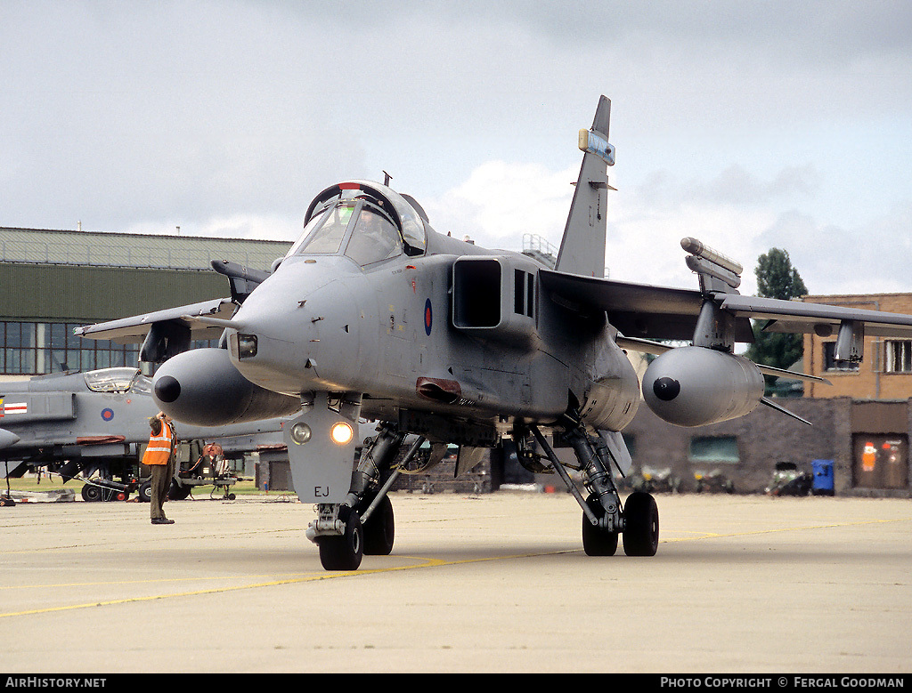 Aircraft Photo of XZ399 | Sepecat Jaguar GR3A | UK - Air Force | AirHistory.net #79423