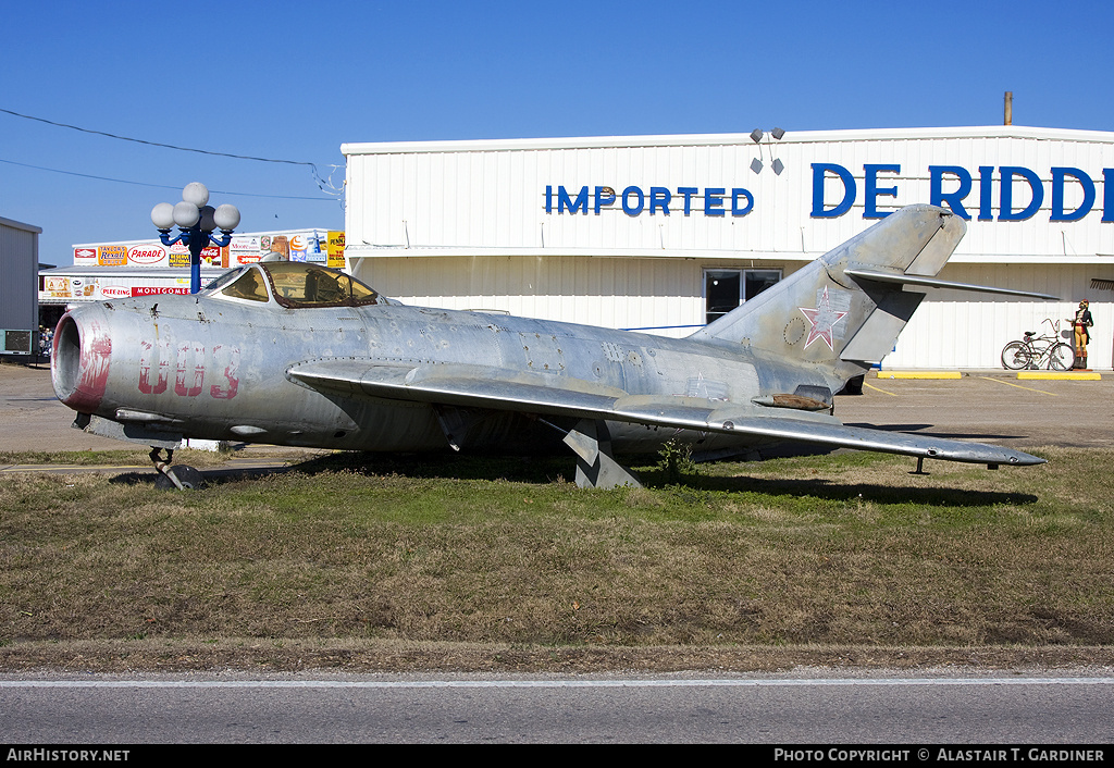 Aircraft Photo of 003 red | PZL-Mielec Lim-5 (MiG-17F) | Soviet Union - Air Force | AirHistory.net #79453