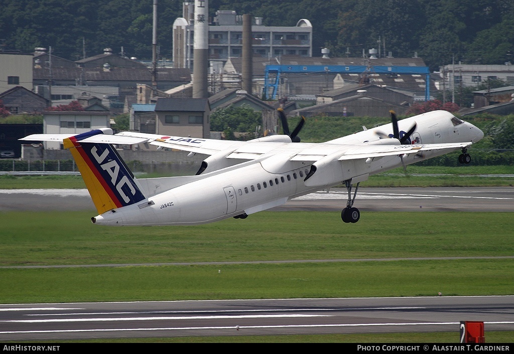Aircraft Photo of JA842C | Bombardier DHC-8-402 Dash 8 | Japan Air Commuter - JAC | AirHistory.net #79471