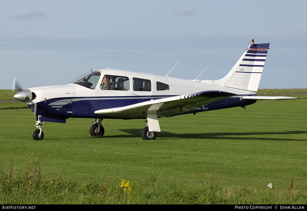 Aircraft Photo of G-BNEE | Piper PA-28R-201 Arrow III | AirHistory.net #79473