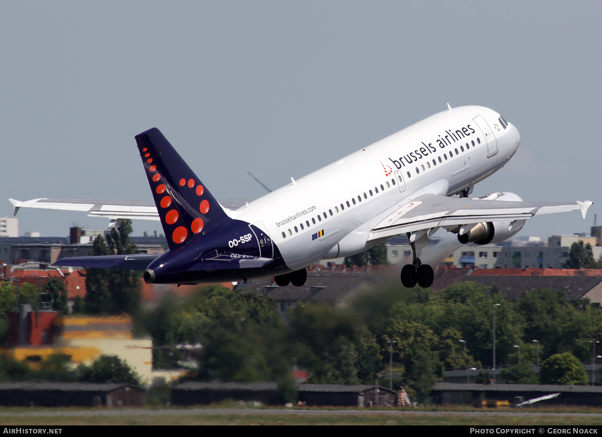 Aircraft Photo of OO-SSP | Airbus A319-113 | Brussels Airlines | AirHistory.net #79518