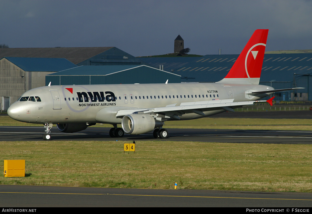 Aircraft Photo of N377NW | Airbus A320-212 | Northwest Airlines | AirHistory.net #79631